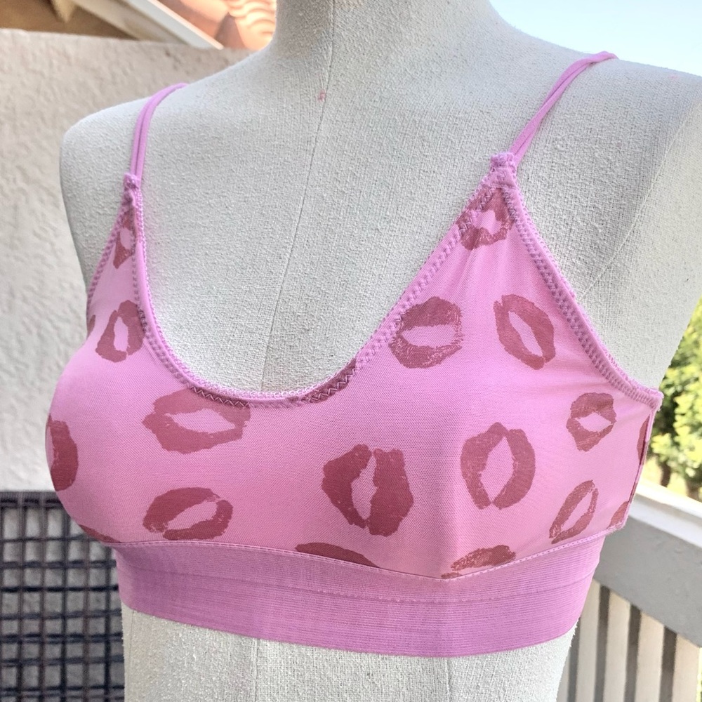 OUT FROM UNDER URBAN OUTFITTERS BRA S PINK